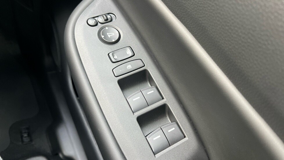 Used Honda Jazz 2025 for sale - 76140224: Photo 27