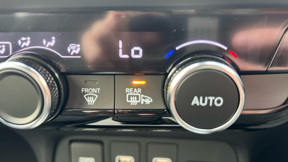 Used Honda Jazz 2025 for sale - 76140224: Photo 31