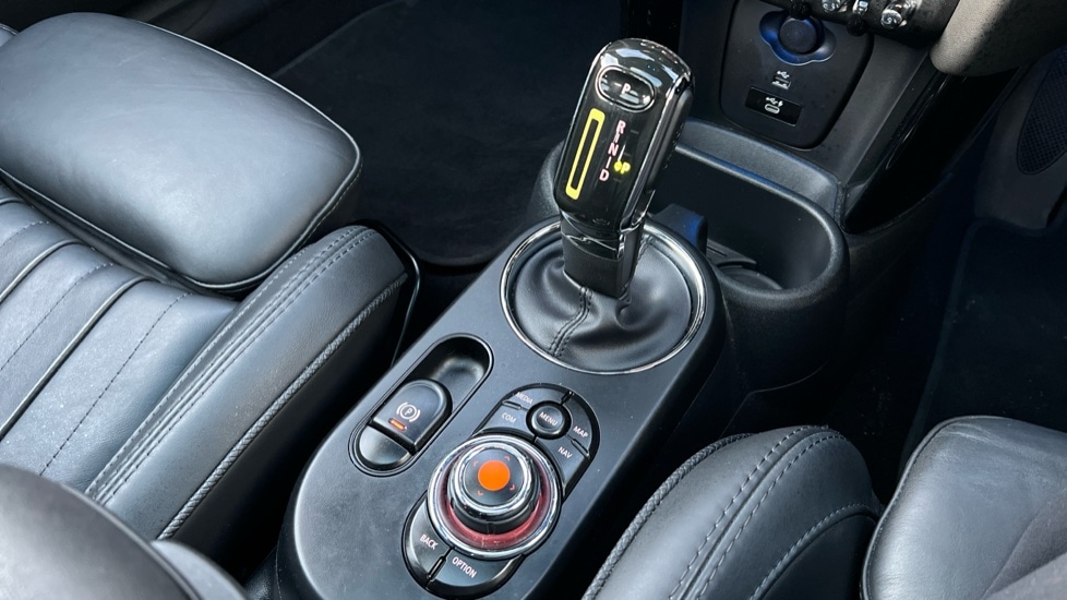 Used MINI Hatch 2020 for sale - 76523651: Photo 31