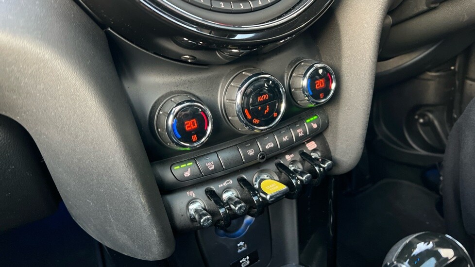 Used MINI Hatch 2020 for sale - 76523651: Photo 34