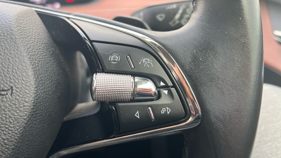 Used Skoda Enyaq 2022 for sale - 76766072: Photo 25