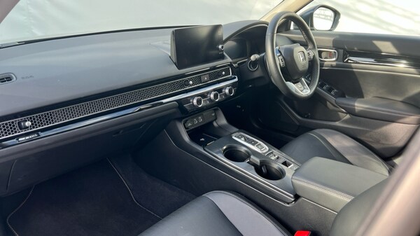 Used Honda Civic 2023 for sale - 75738586: Photo 2