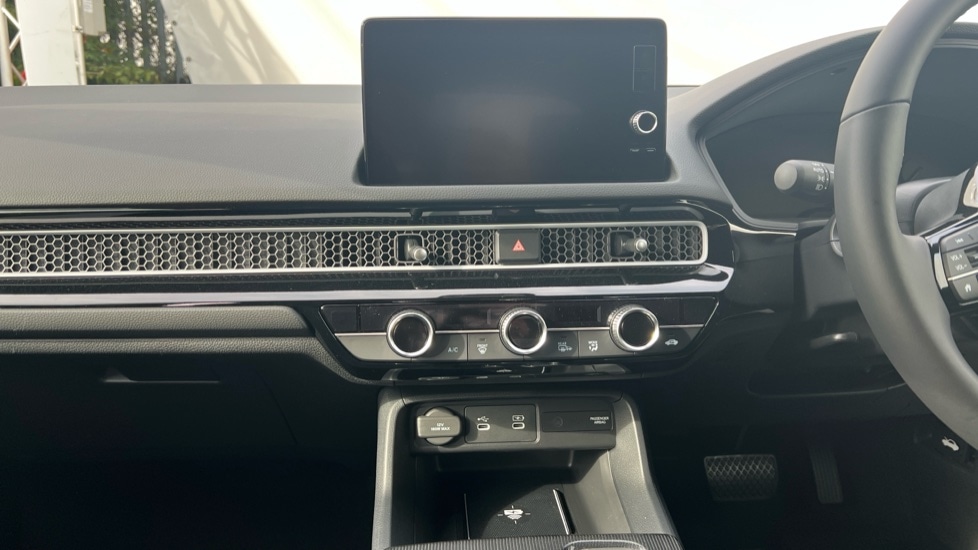 Used Honda Civic 2025 for sale - 76140305: Photo 15