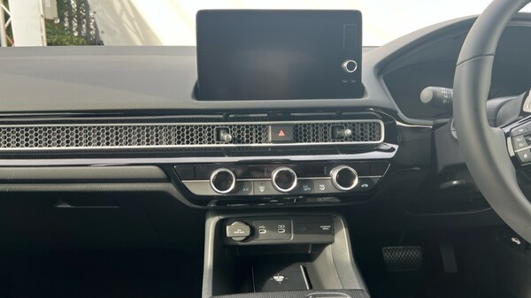 Used Honda Civic 2025 for sale - 76140305: Photo 15
