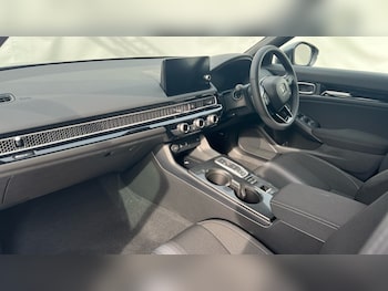 Used Honda Civic 2025 for sale - 76140305: Photo 2
