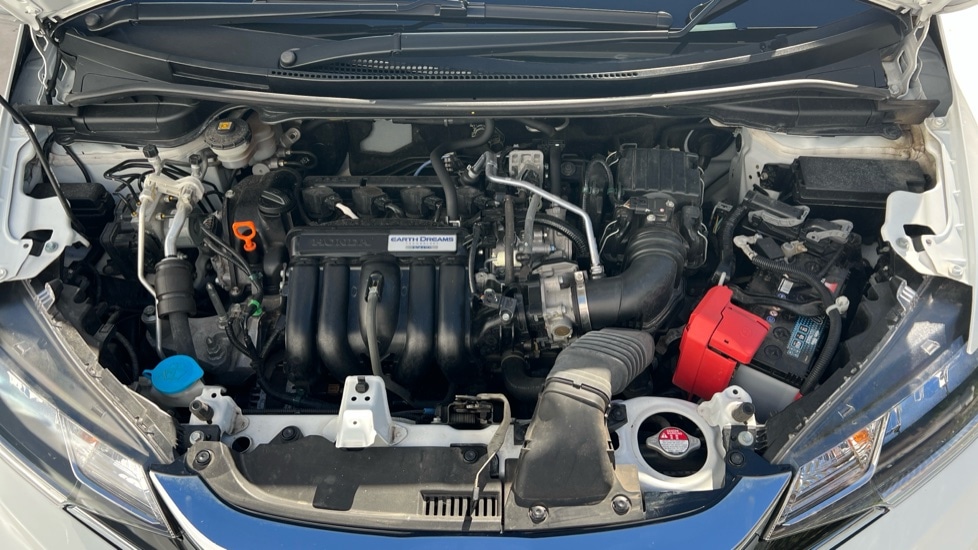 Used Honda Jazz 2018 for sale - 76366460: Photo 17