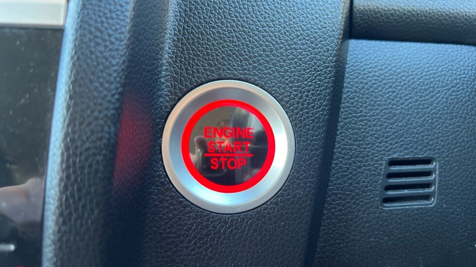 Used Honda Jazz 2018 for sale - 76366460: Photo 25