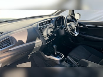 Used Honda Jazz 2018 for sale - 76366460: Photo