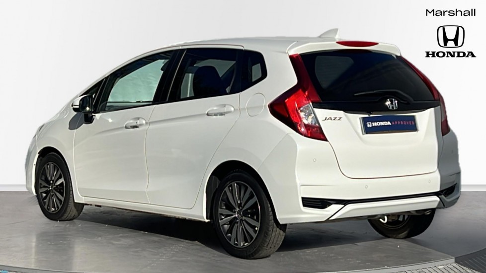 Used Honda Jazz 2018 for sale - 76366460: Photo 3