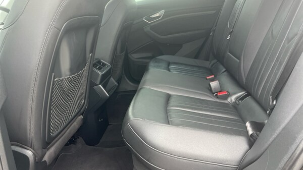 Used Audi e-tron 2020 for sale - 75396377: Photo 14