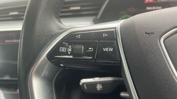 Used Audi e-tron 2020 for sale - 75396377: Photo 22