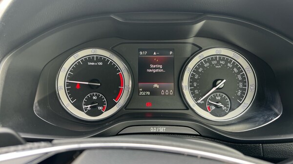 Used Skoda Karoq 2021 for sale - 75396399: Photo 13