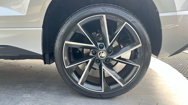 Used Skoda Karoq 2021 for sale - 75396399: Photo 18