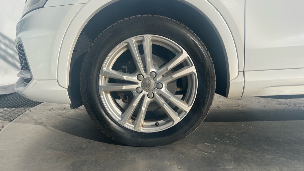 Used Audi Q3 2017 for sale - 76033945: Photo 17