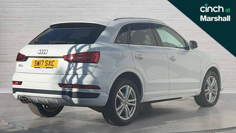 Used Audi Q3 2017 for sale - 76033945: Photo 3