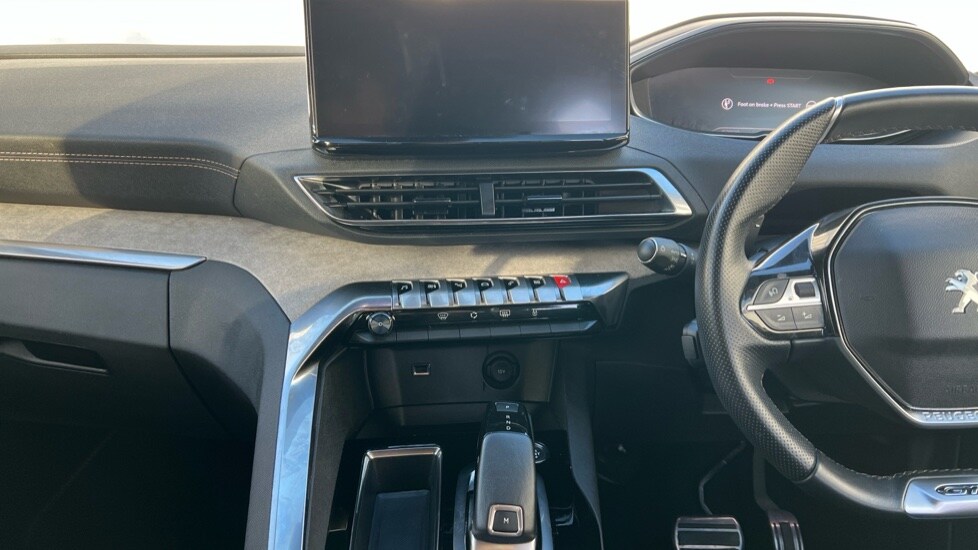 Used Peugeot 3008 2022 for sale - 76804026: Photo 12