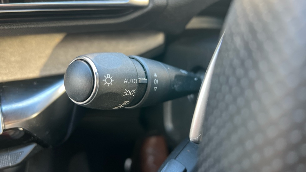 Used Peugeot 3008 2022 for sale - 76804026: Photo 25