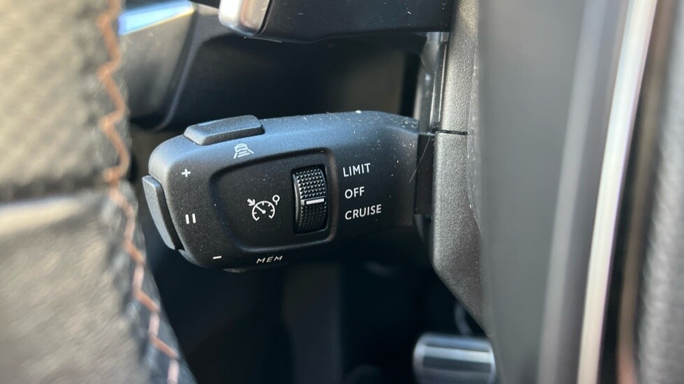 Used Peugeot 3008 2022 for sale - 76804026: Photo 34