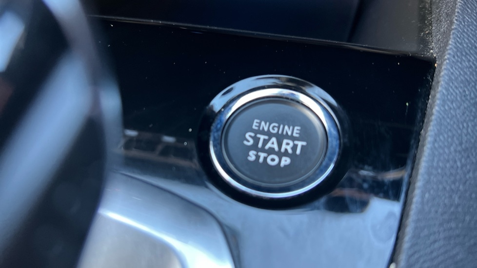 Used Peugeot 3008 2022 for sale - 76804026: Photo 37