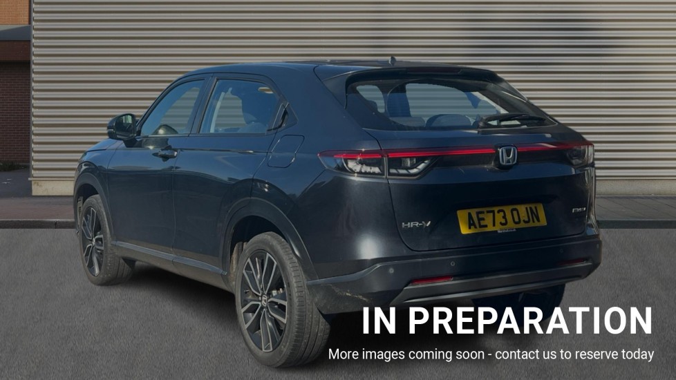 Used Honda HR-V 2023 for sale - 76130483: Photo 2