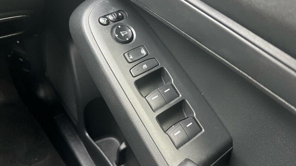 Used Honda HR-V 2023 for sale - 76130483: Photo 26