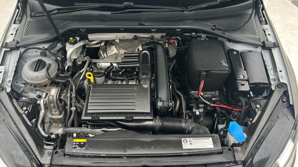Used Volkswagen Golf 2015 for sale - 76249879: Photo 16