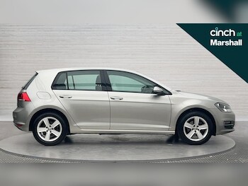 Used Volkswagen Golf 2015 for sale - 76249879: Photo 2