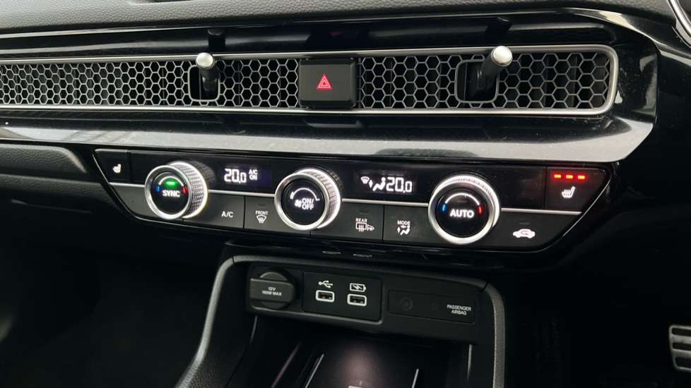 Used Honda Civic 2023 for sale - 76452278: Photo 33