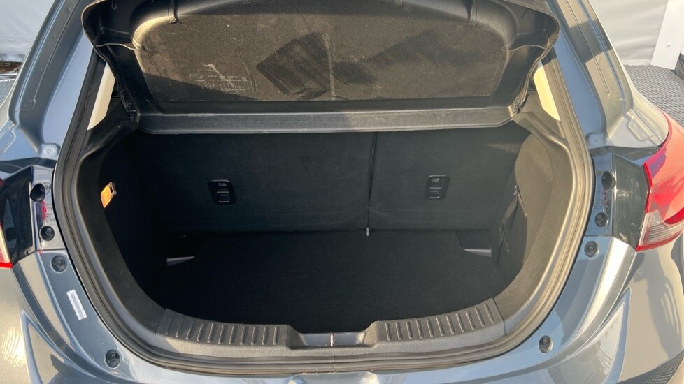 Used Mazda Mazda2 2022 for sale - 75950874: Photo 15