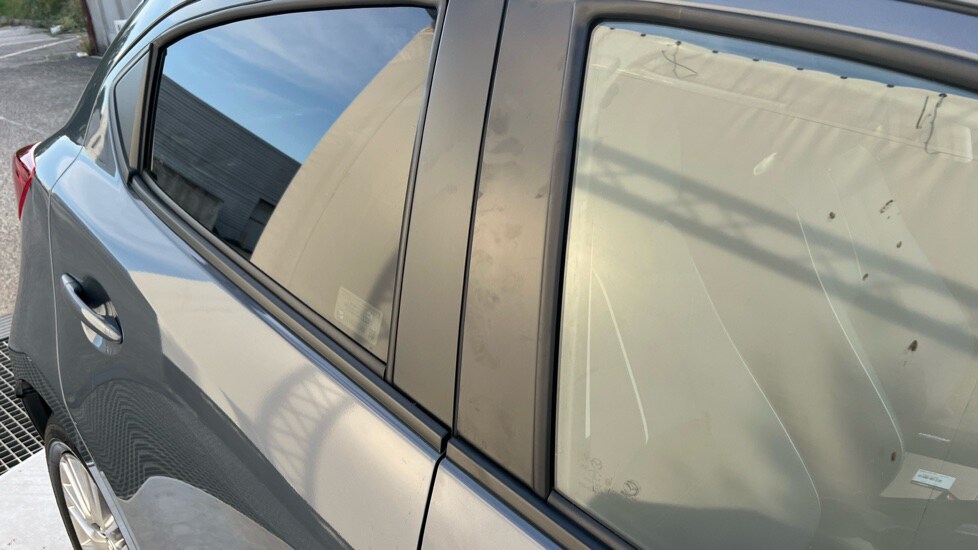 Used Mazda Mazda2 2022 for sale - 75950874: Photo 39