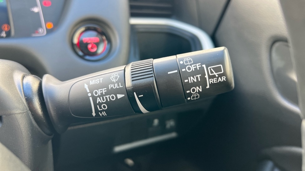 Used Honda Jazz 2024 for sale - 76466569: Photo 24