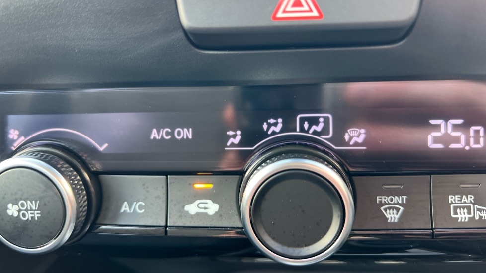 Used Honda Jazz 2024 for sale - 76466569: Photo 31