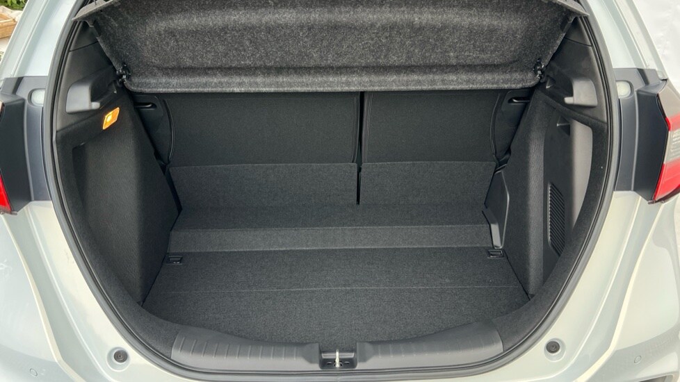 Used Honda Jazz 2025 for sale - 76140420: Photo 16