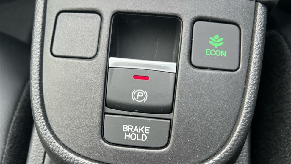 Used Honda Jazz 2025 for sale - 76140420: Photo 26