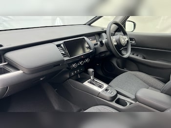 Used Honda Jazz 2025 for sale - 76140420: Photo 2