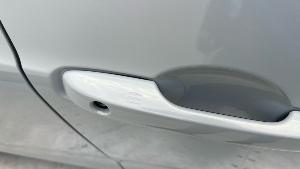 Used Honda Jazz 2025 for sale - 76140420: Photo 42