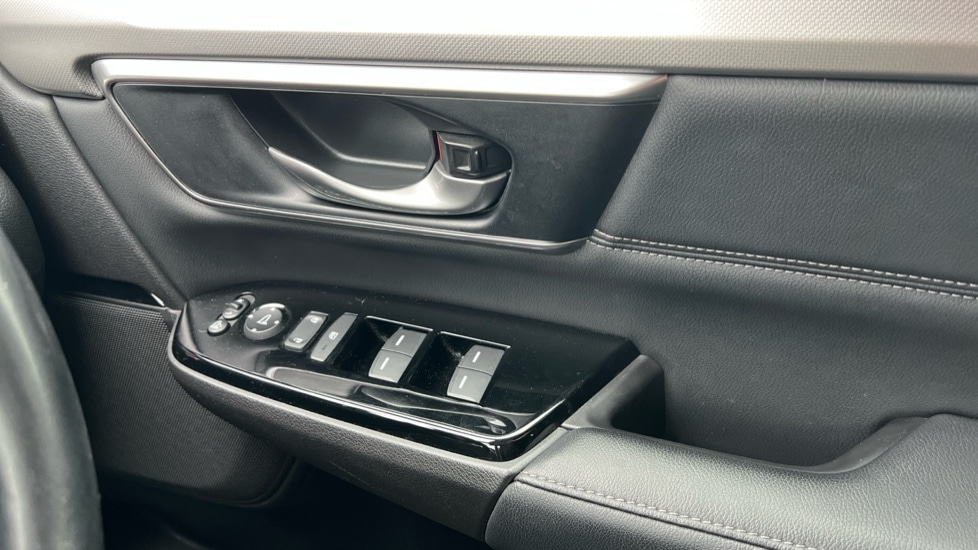 Used Honda CR-V 2023 for sale - 76515061: Photo 27