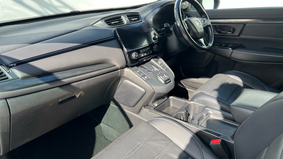 Used Honda CR-V 2021 for sale - 75910359: Photo 2