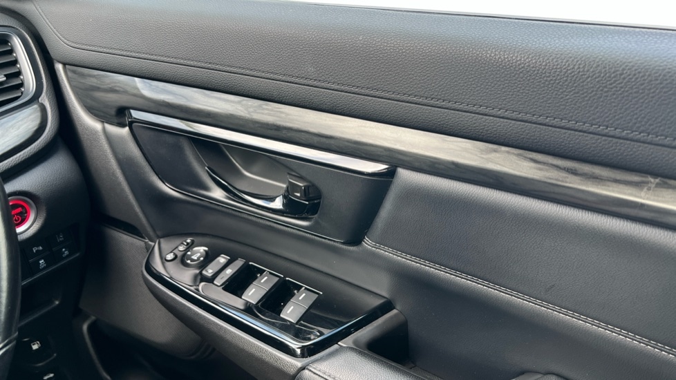 Used Honda CR-V 2021 for sale - 75910359: Photo 29