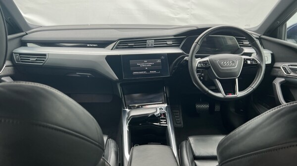 Used Audi e-tron 2021 for sale - 76180229: Photo 11