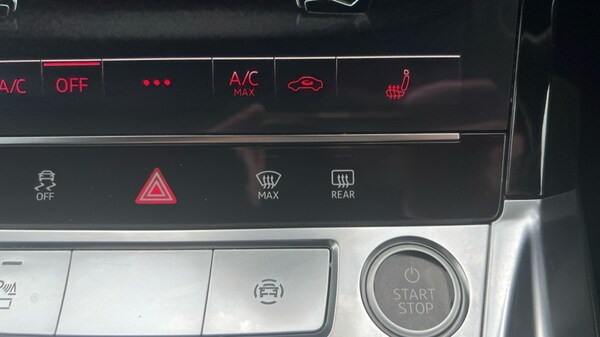 Used Audi e-tron 2021 for sale - 76180229: Photo 27