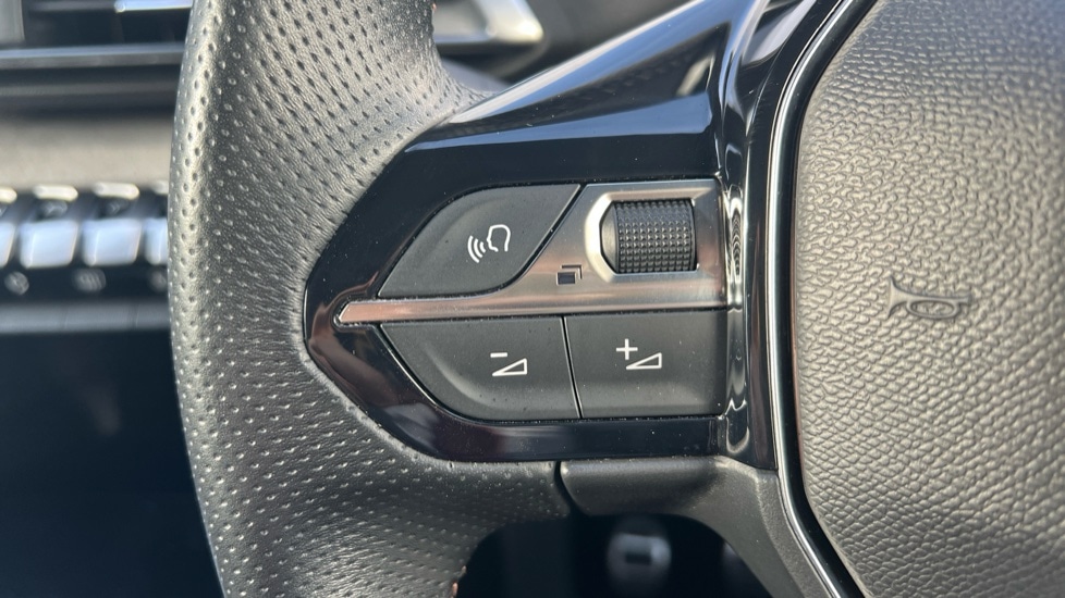 Used Peugeot 3008 2021 for sale - 76487159: Photo 23