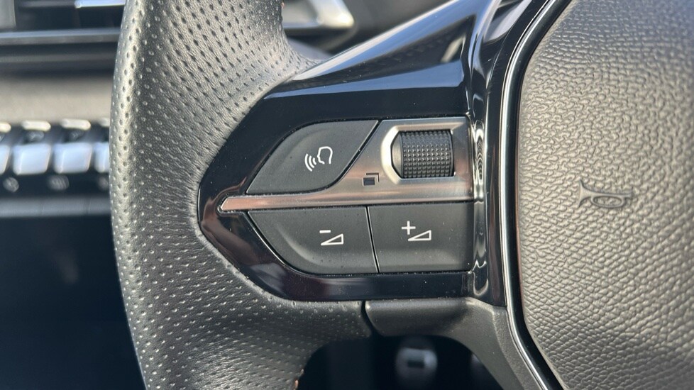 Used Peugeot 3008 2021 for sale - 75886911: Photo 23