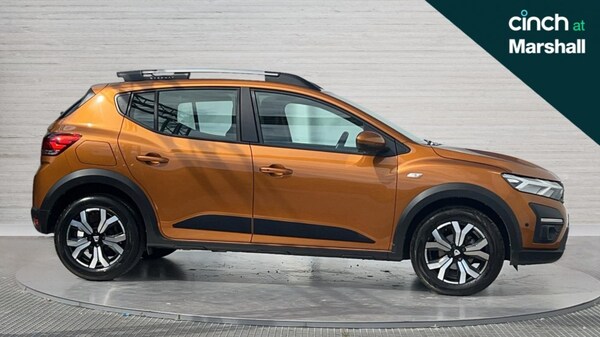 Used Dacia Sandero Stepway 2021 for sale - 75396486: Photo 2