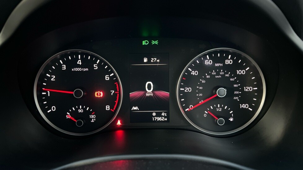 Used Kia Stonic 2022 for sale - 76563816: Photo 13