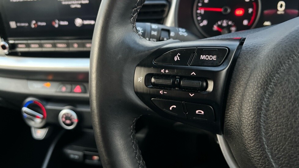 Used Kia Stonic 2022 for sale - 76563816: Photo 25