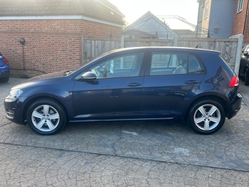 Used Volkswagen Golf 2016 for sale - 78044494: Photo