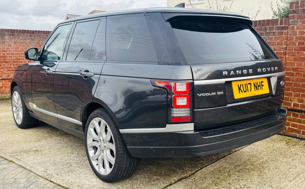 Used Land Rover Range Rover 2017 for sale - 77734019: Photo 8