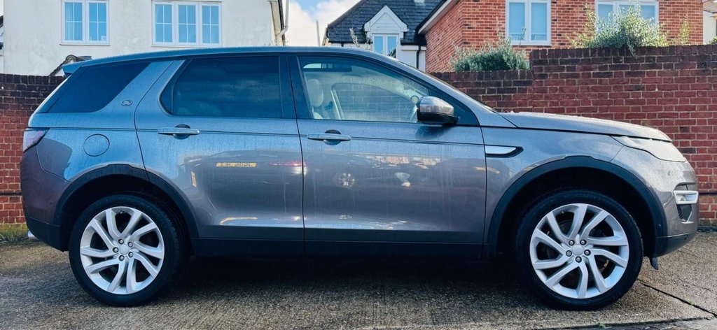 Used Land Rover Discovery Sport 2016 for sale - 77528416: Photo 5