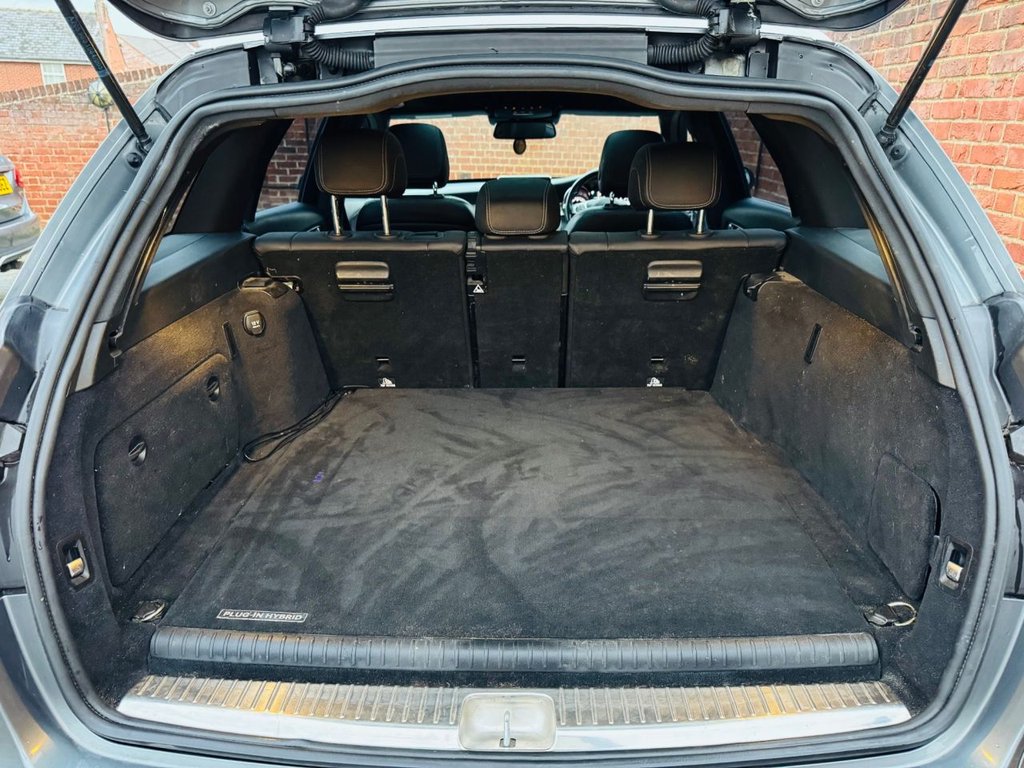 Used Mercedes-Benz C Class 2017 for sale - 77528407: Photo 14